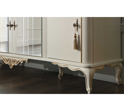 Шестистворчатый распашной шкаф для одежды и белья с зеркалом в спальню Мариана MARI